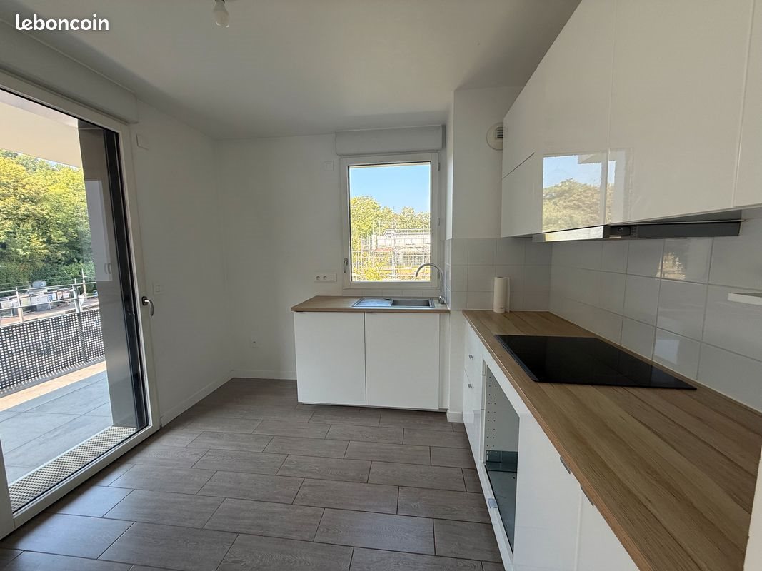 Appartement à louer, 68m², Meudon