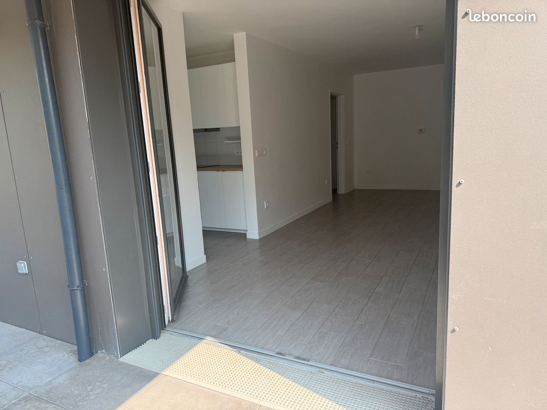 Appartement à louer, 68m², Meudon
