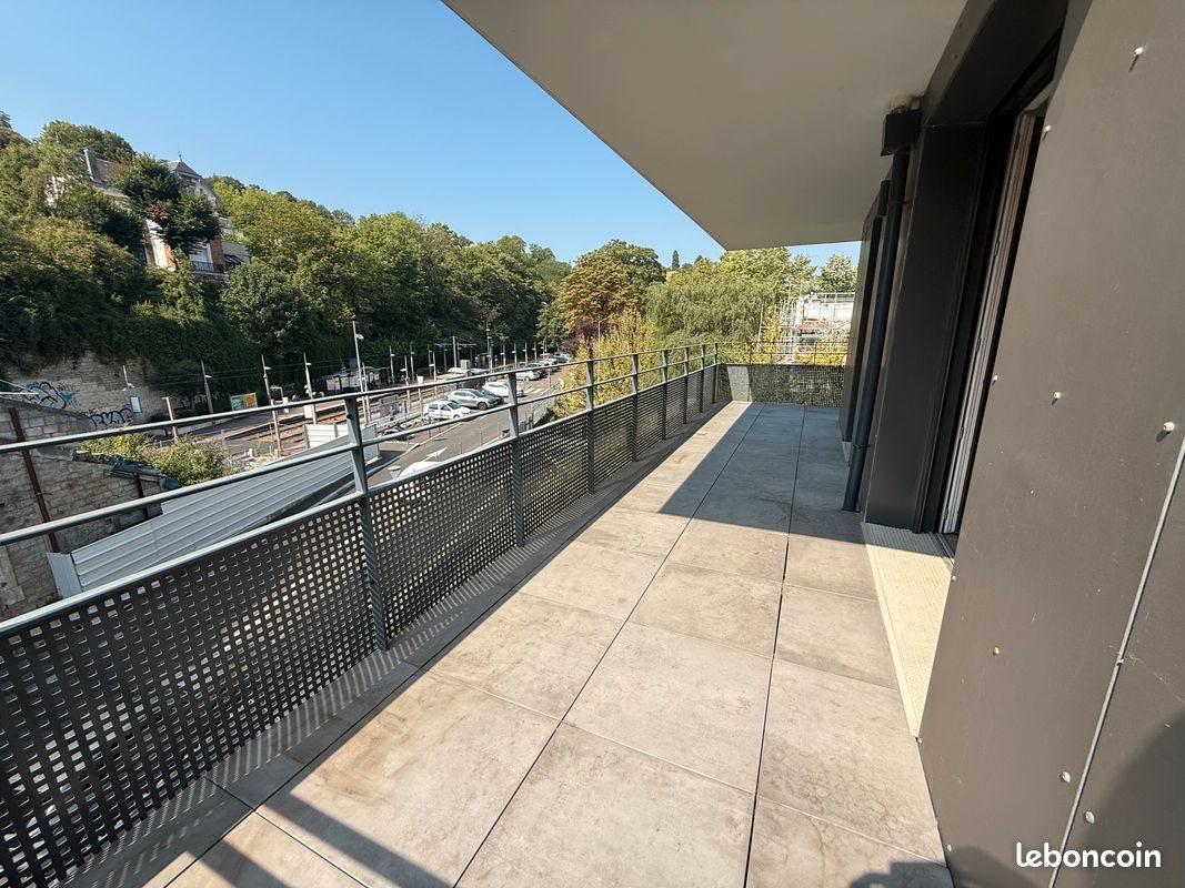 Appartement à louer, 68m², Meudon