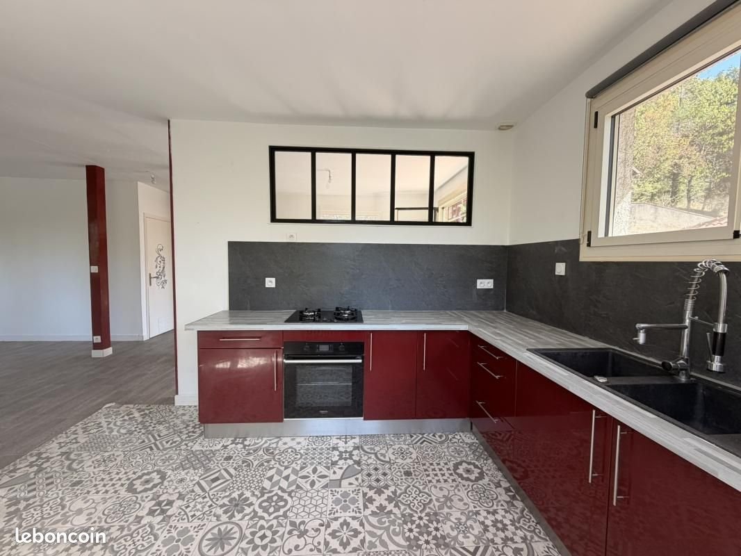Maison à vendre, 75m², Arthès