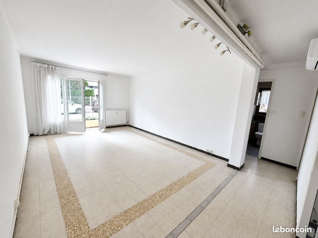 Appartement à vendre, 55m², Sanary-sur-Mer
