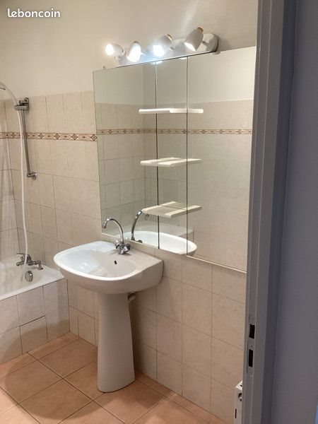 Appartement à louer, 77m², Sare