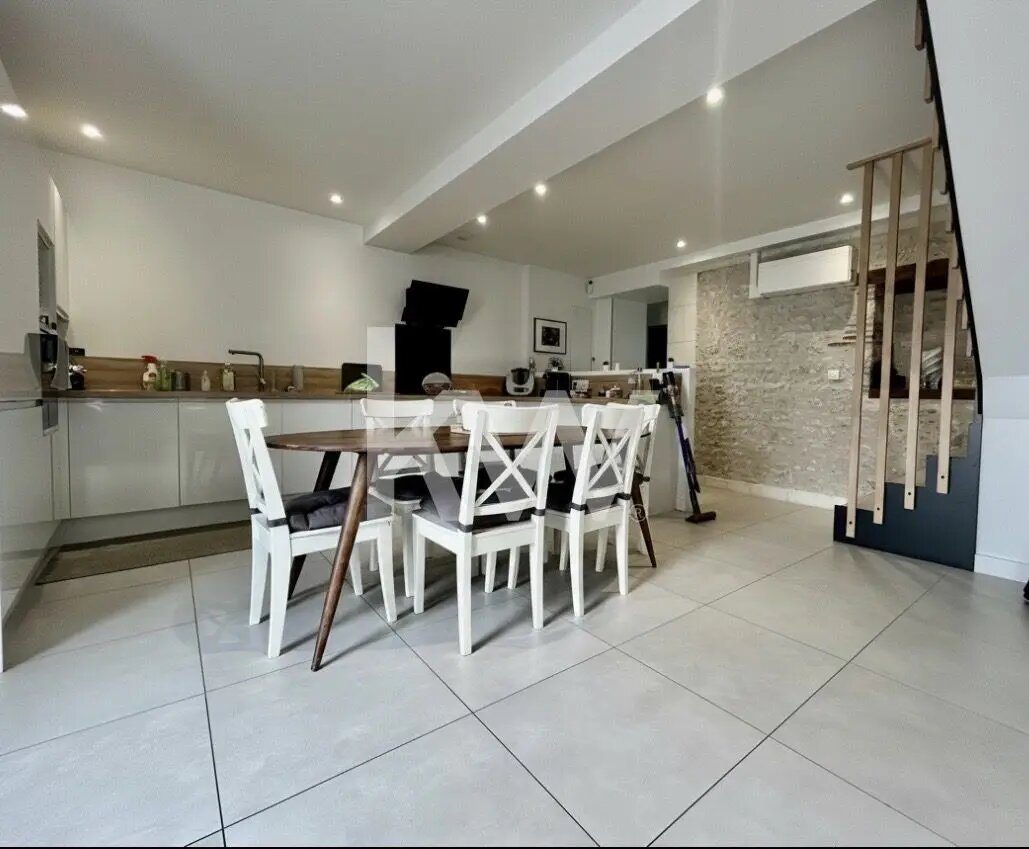 Maison à vendre, 138m², La Chapelle-Saint-Mesmin