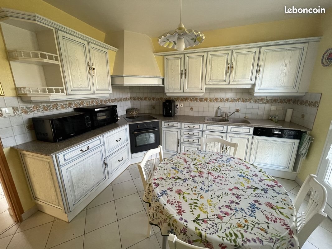 Maison à vendre, 161m², Maubert-Fontaine