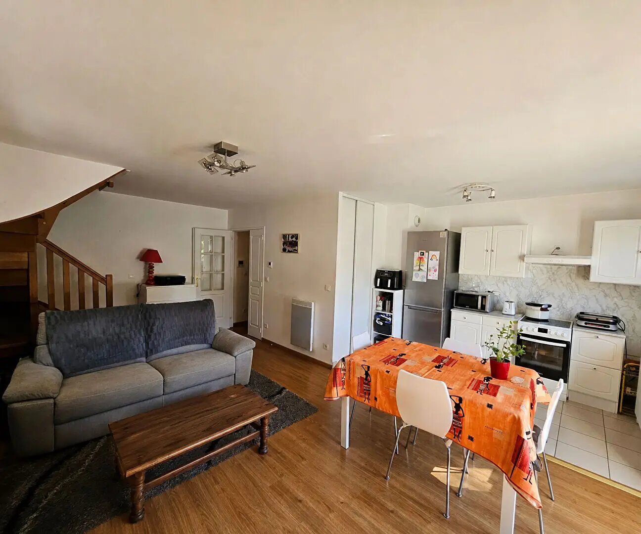 Appartement à vendre, 77m², Cerny