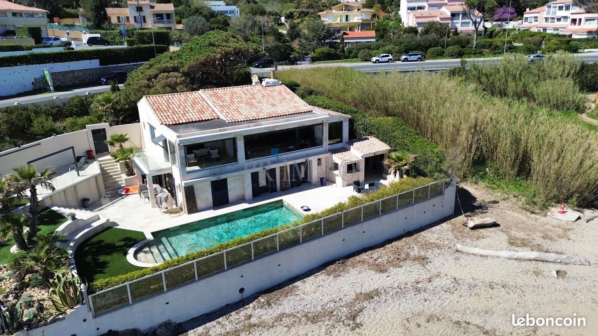 Maison à vendre, 180m², Fréjus