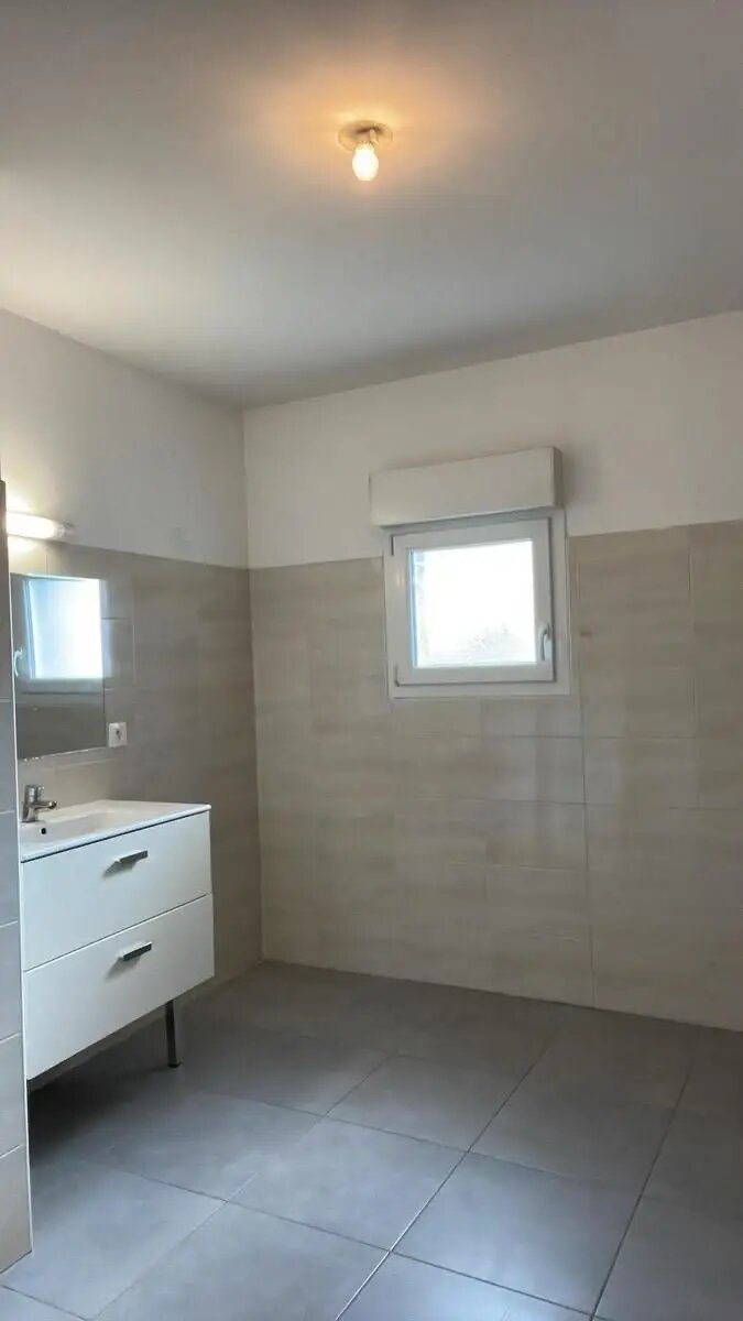 Appartement à louer, 66m², Chassieu