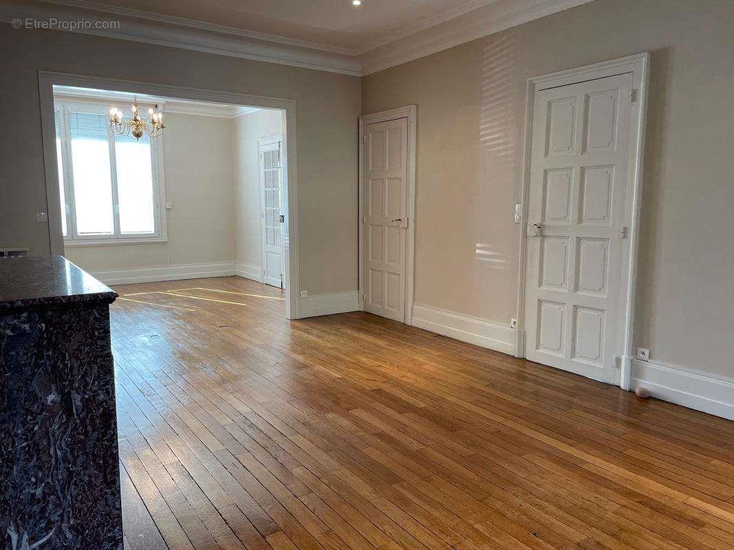 Maison à vendre, 212m², Chauny