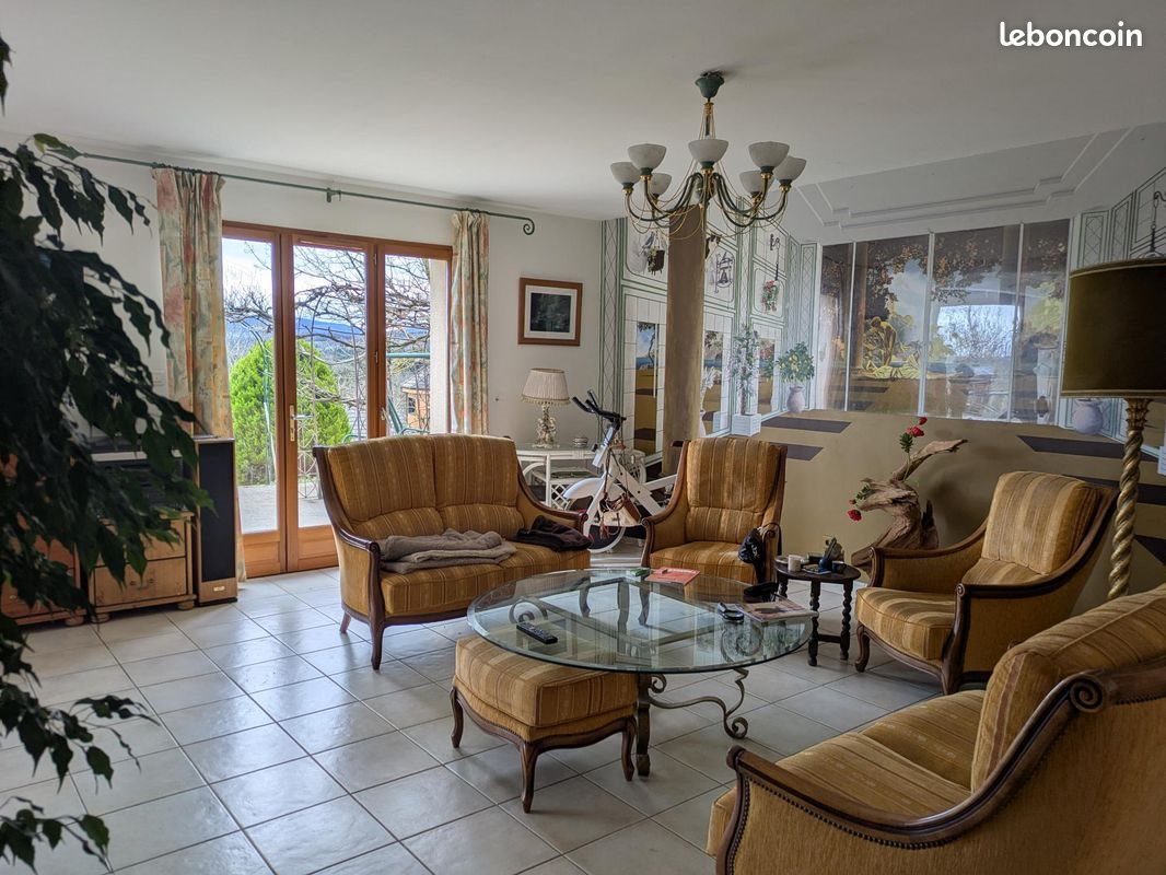 Maison à vendre, 180m², Busset