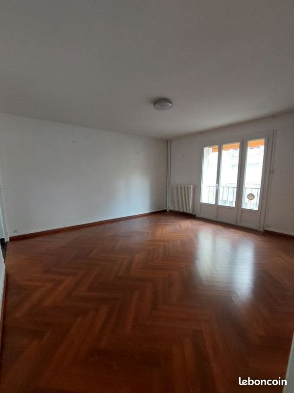 Appartement à louer, 90m², Vichy