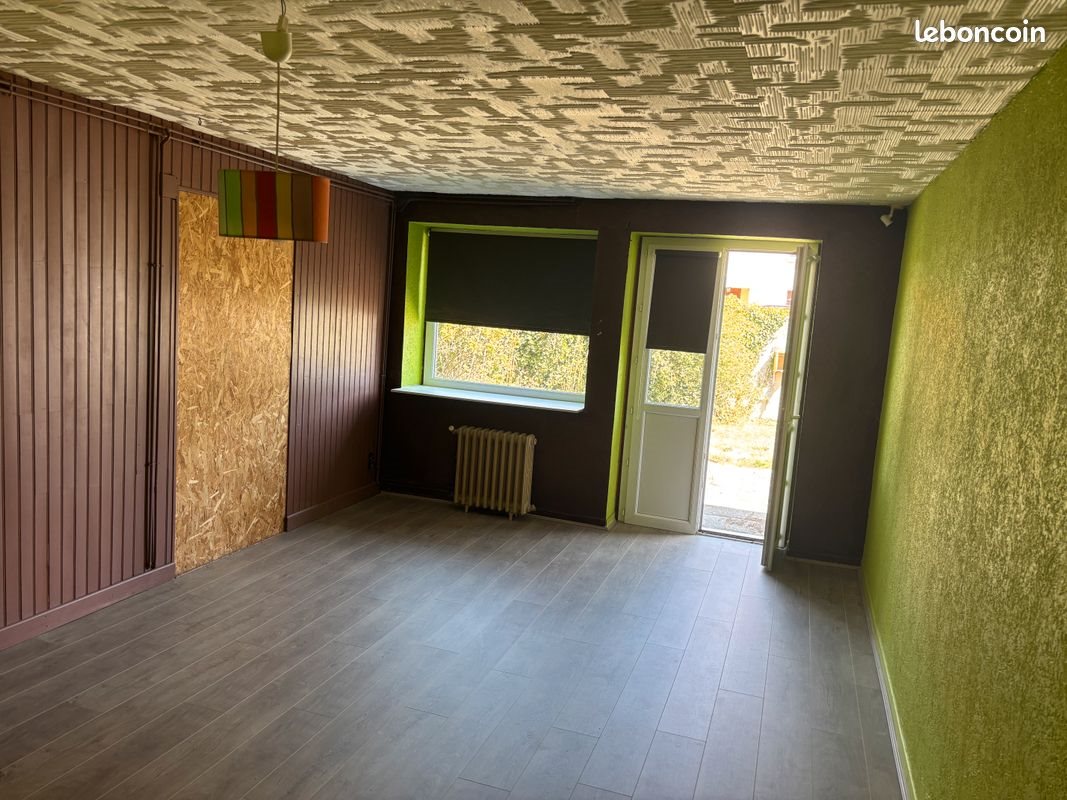 Maison à vendre, 195m², Saint-Priest-Bramefant