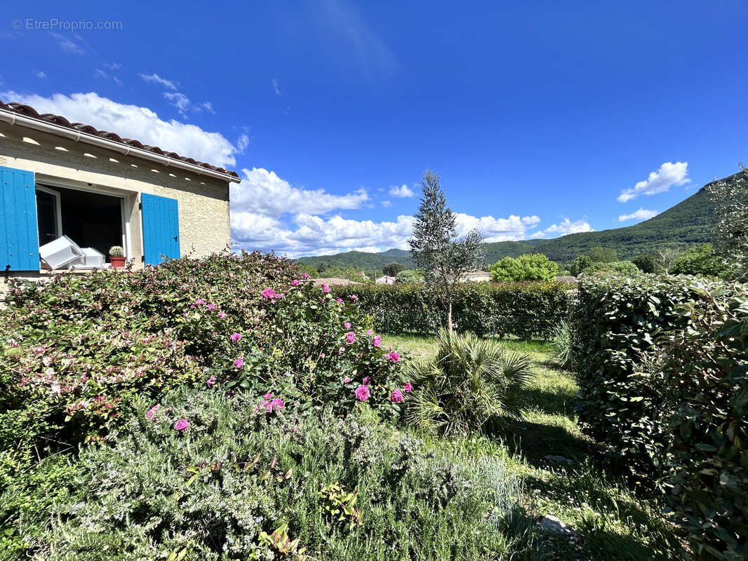 Maison à vendre, 98m², Molières-Cavaillac
