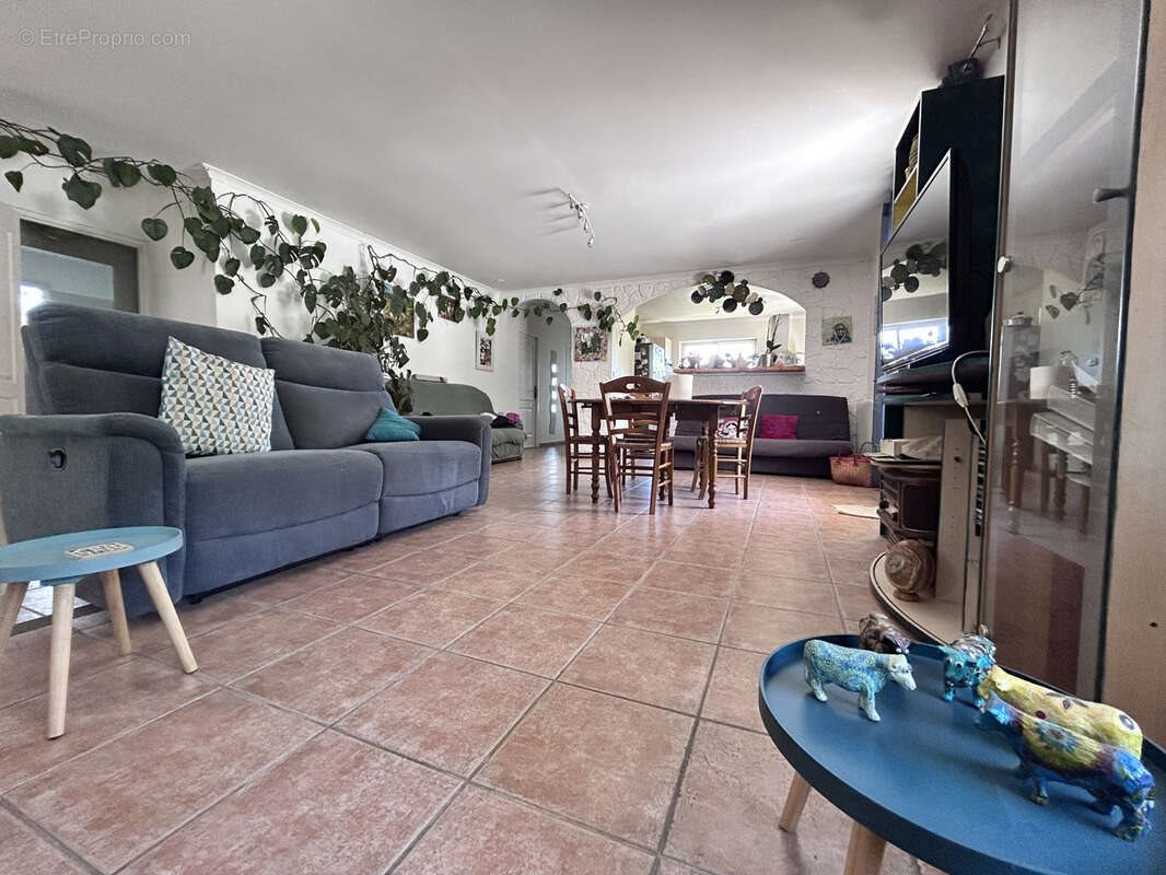 Maison à vendre, 98m², Molières-Cavaillac
