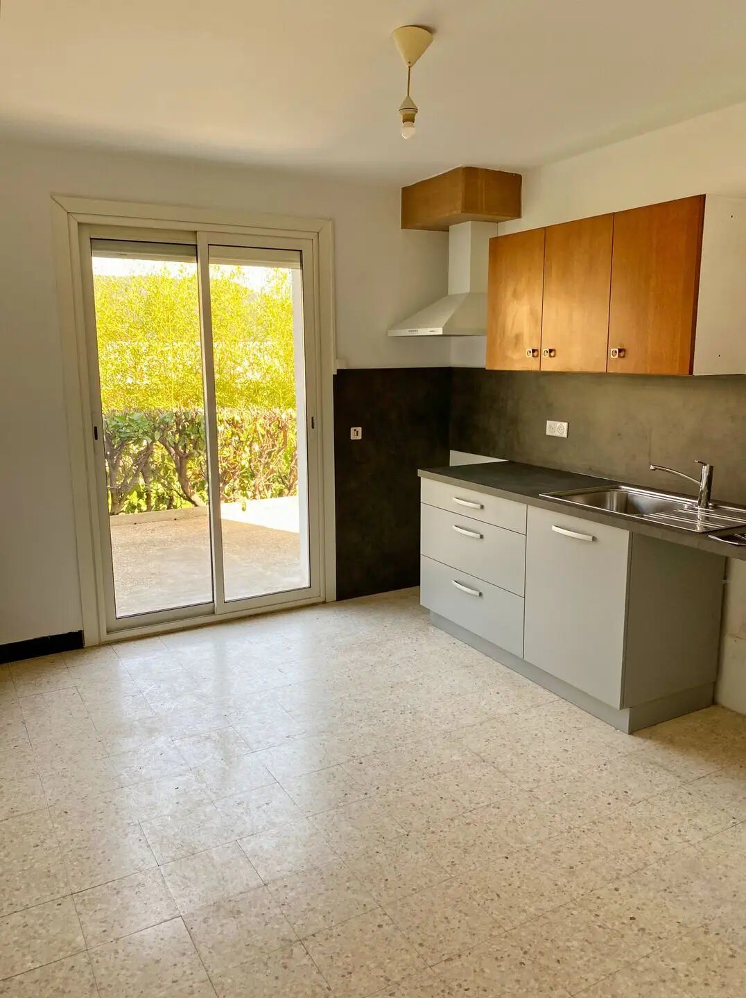 Appartement à louer, 53m², Avèze