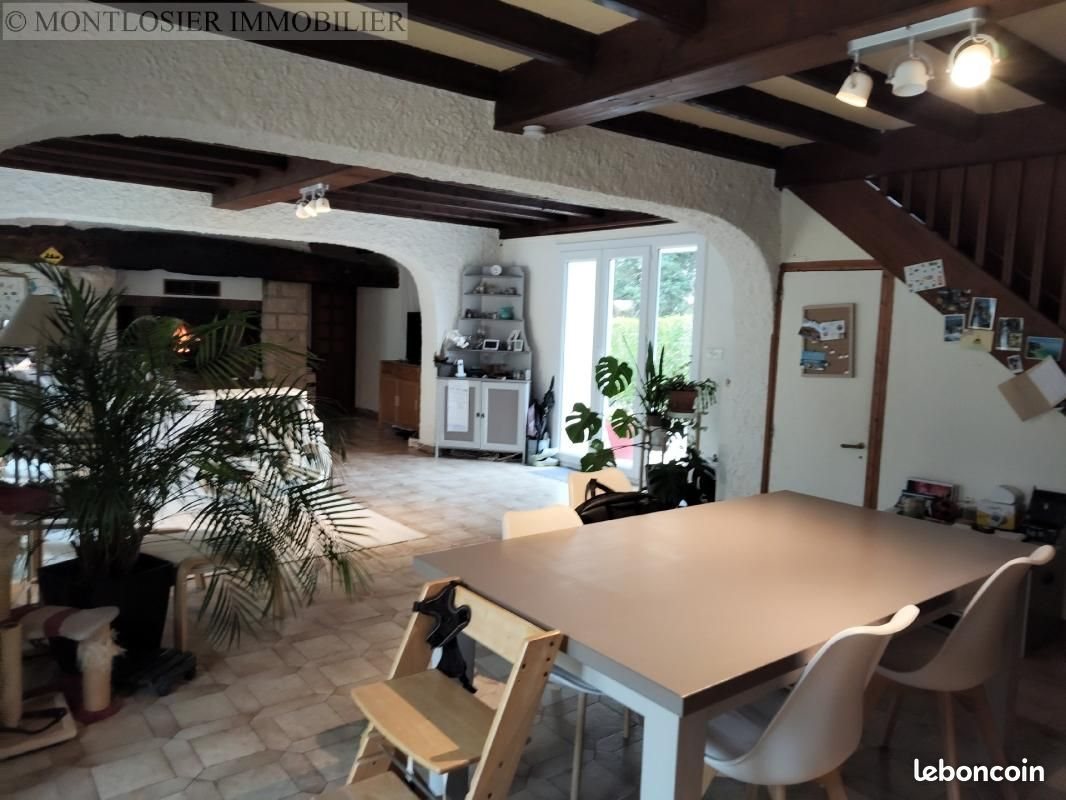 Maison à vendre, 152m², Vensat