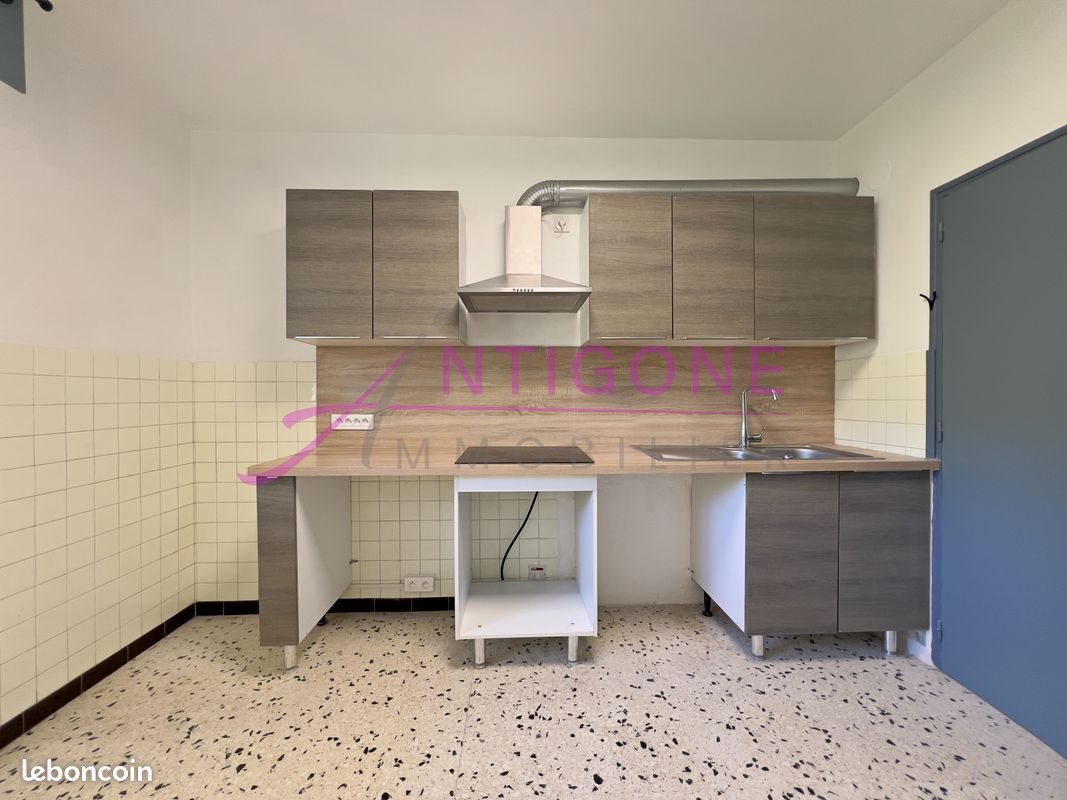 Appartement à vendre, 63m², Sanary-sur-Mer