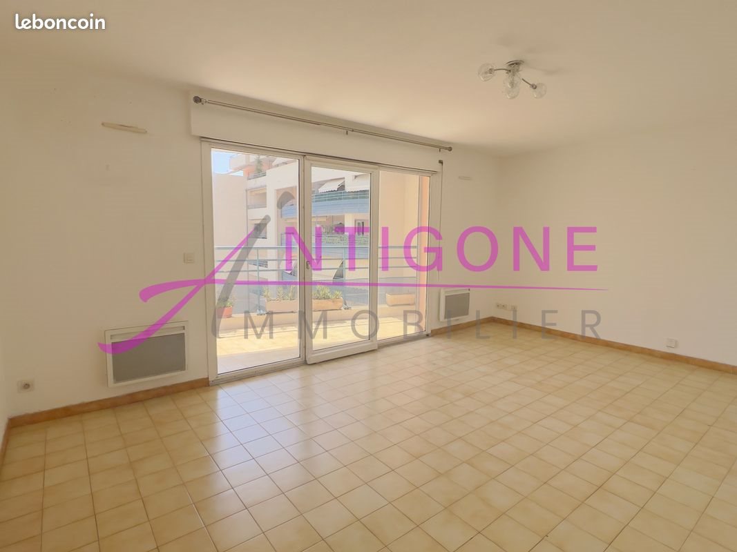 Appartement à louer, 76m², Toulon