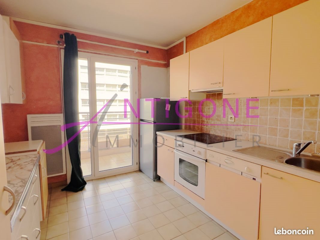 Appartement à louer, 76m², Toulon