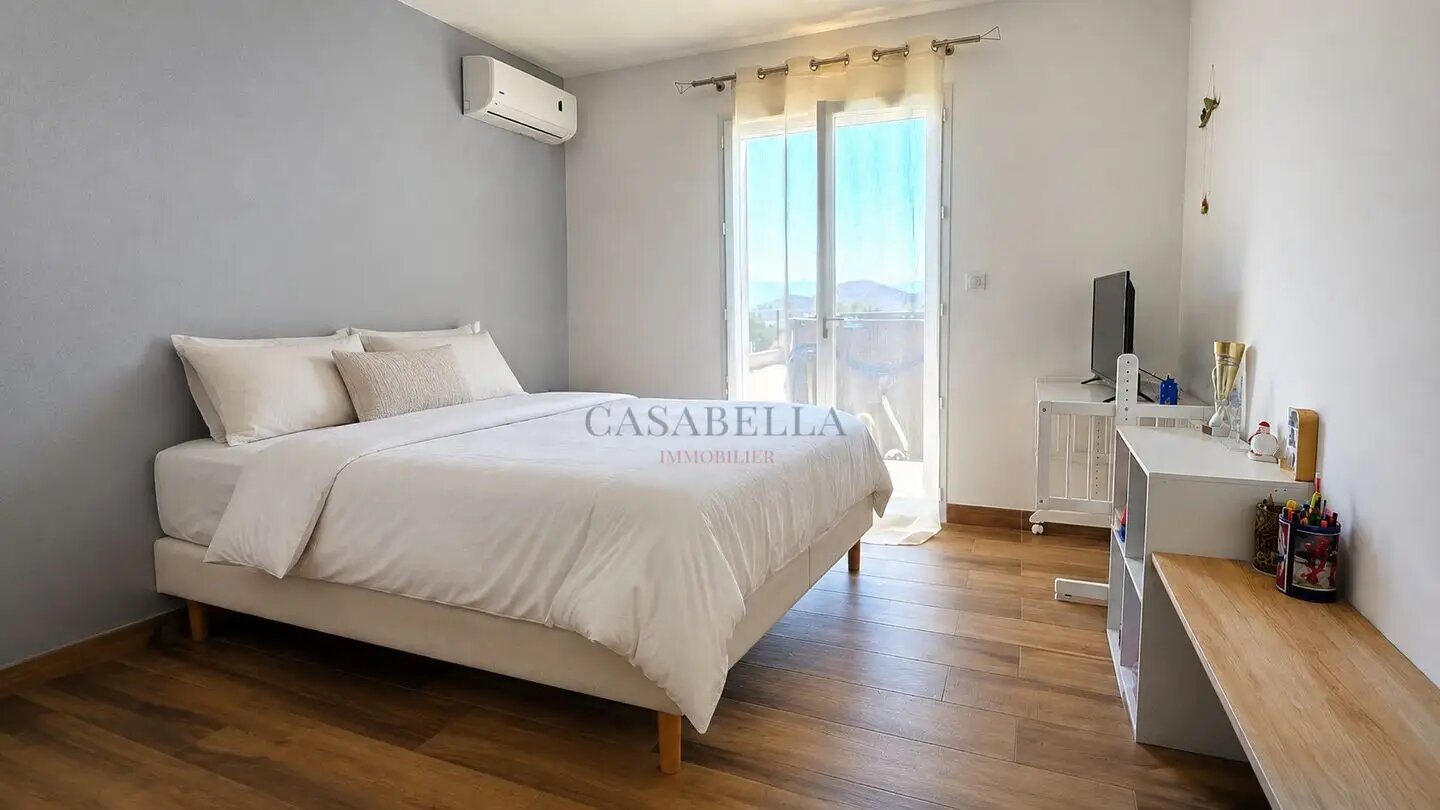 Appartement à vendre, 82m², Alata