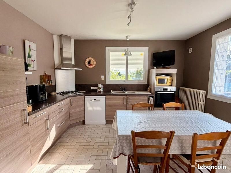 Maison à vendre, 109m², Saint-Amand-Montrond