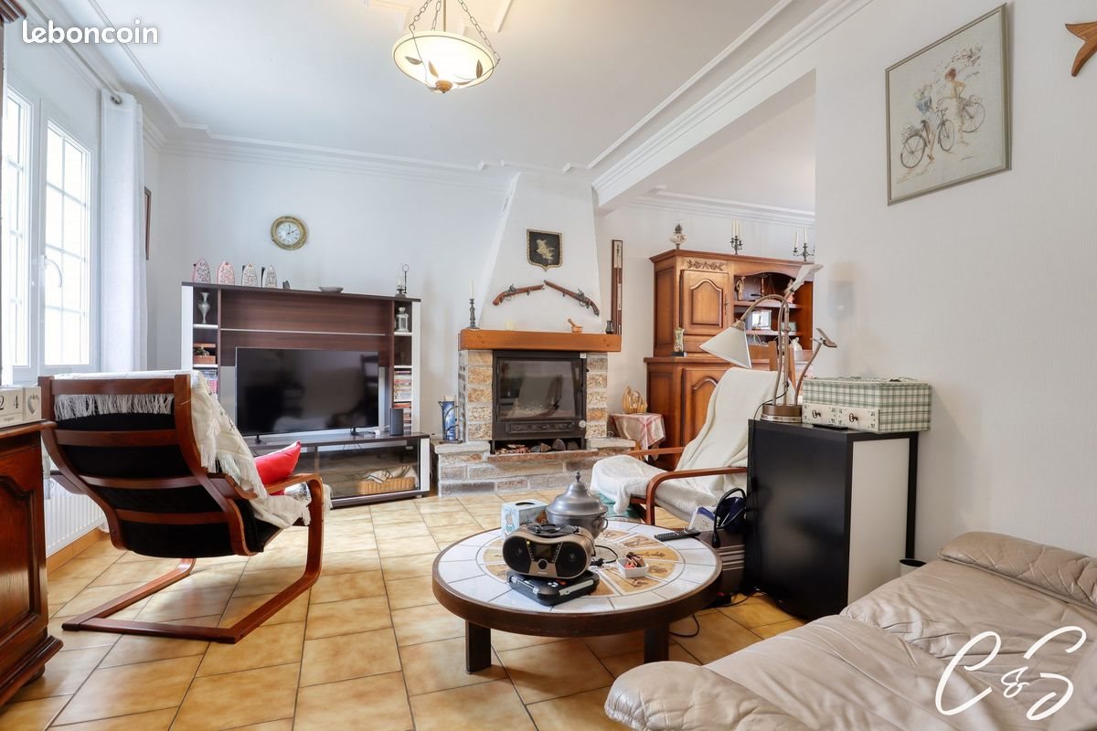 Maison à vendre, 94m², Plomeur