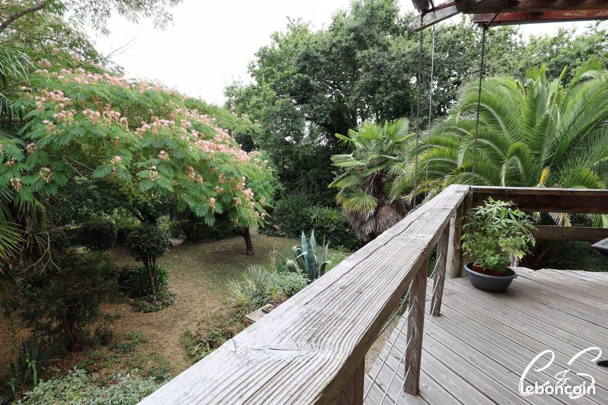 Maison à vendre, 144m², Plonéour-Lanvern
