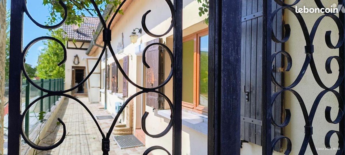 Maison à vendre, 137m², Village-Neuf