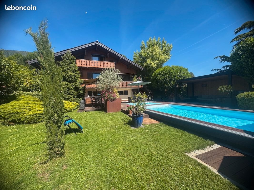 Maison à vendre, 158m², Crozet