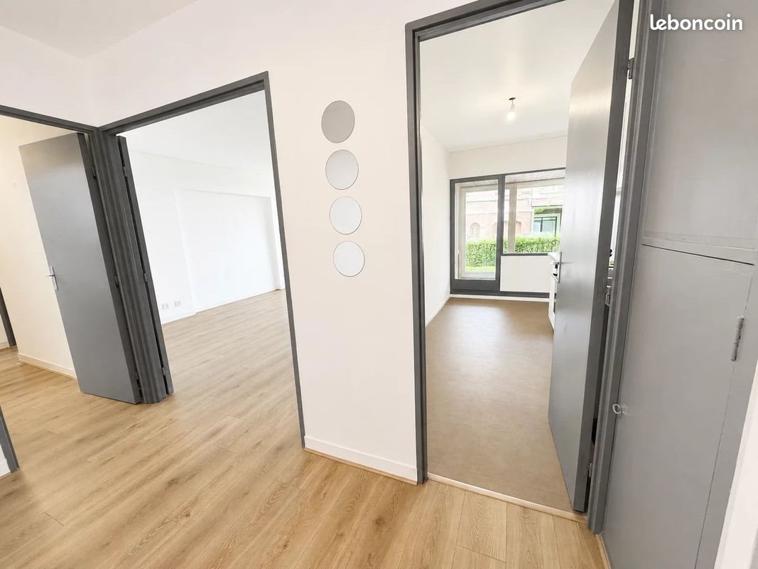 Appartement à louer, 70m², La Madeleine