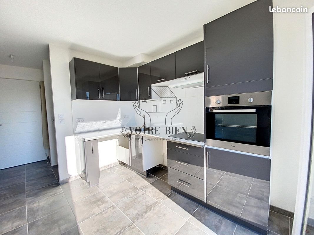 Maison à louer, 77m², Manosque