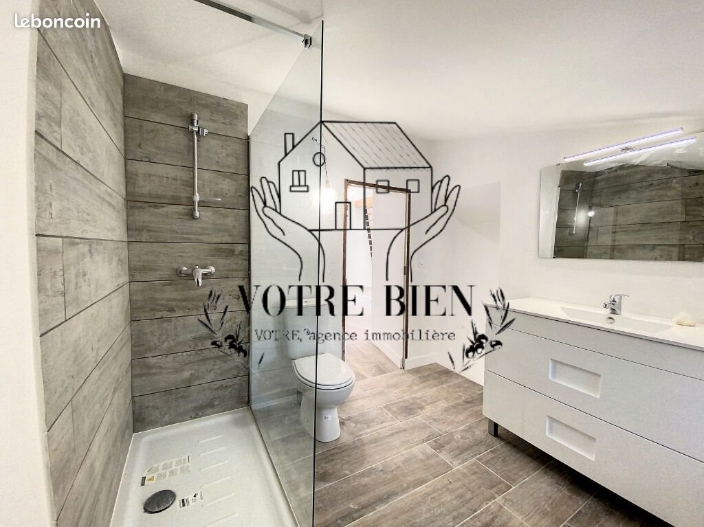 Maison à louer, 61m², Volx