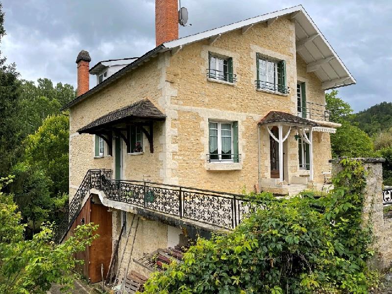 Maison à vendre, 370m², Daglan