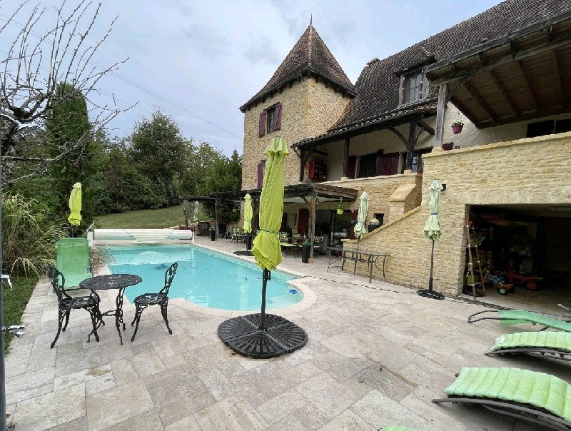Maison à vendre, 240m², Beynac-et-Cazenac
