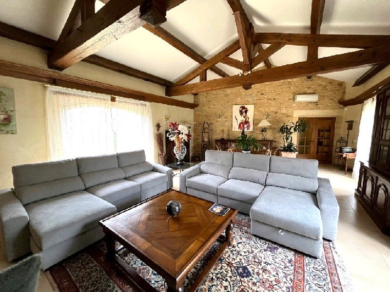 Maison à vendre, 250m², Marcillac-Saint-Quentin