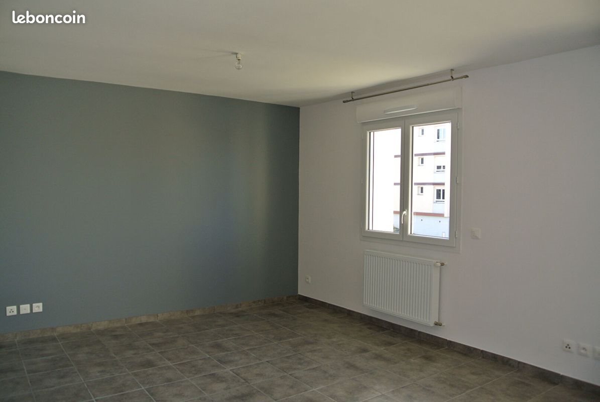 Appartement à louer, 61m², Vergongheon