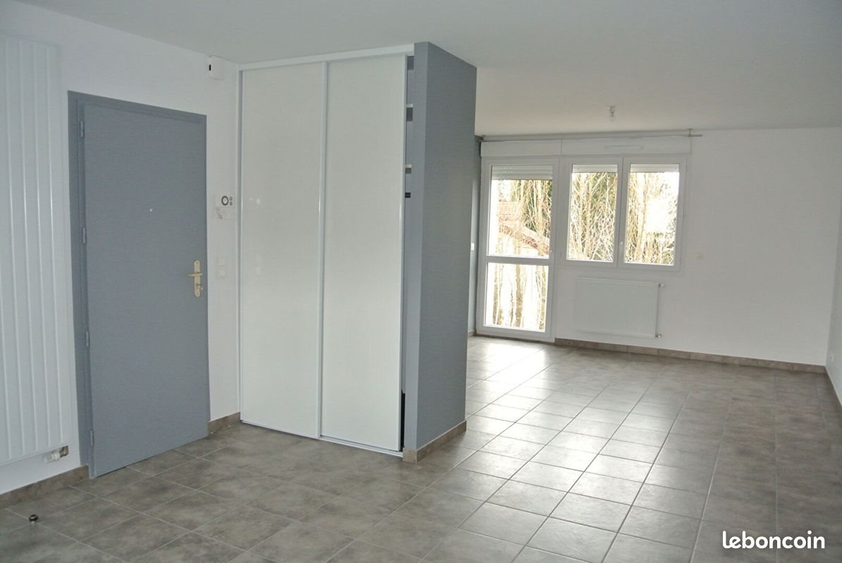 Appartement à louer, 56m², Vergongheon