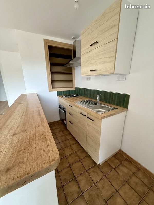 Maison à louer, 32m², Le Breuil-sur-Couze