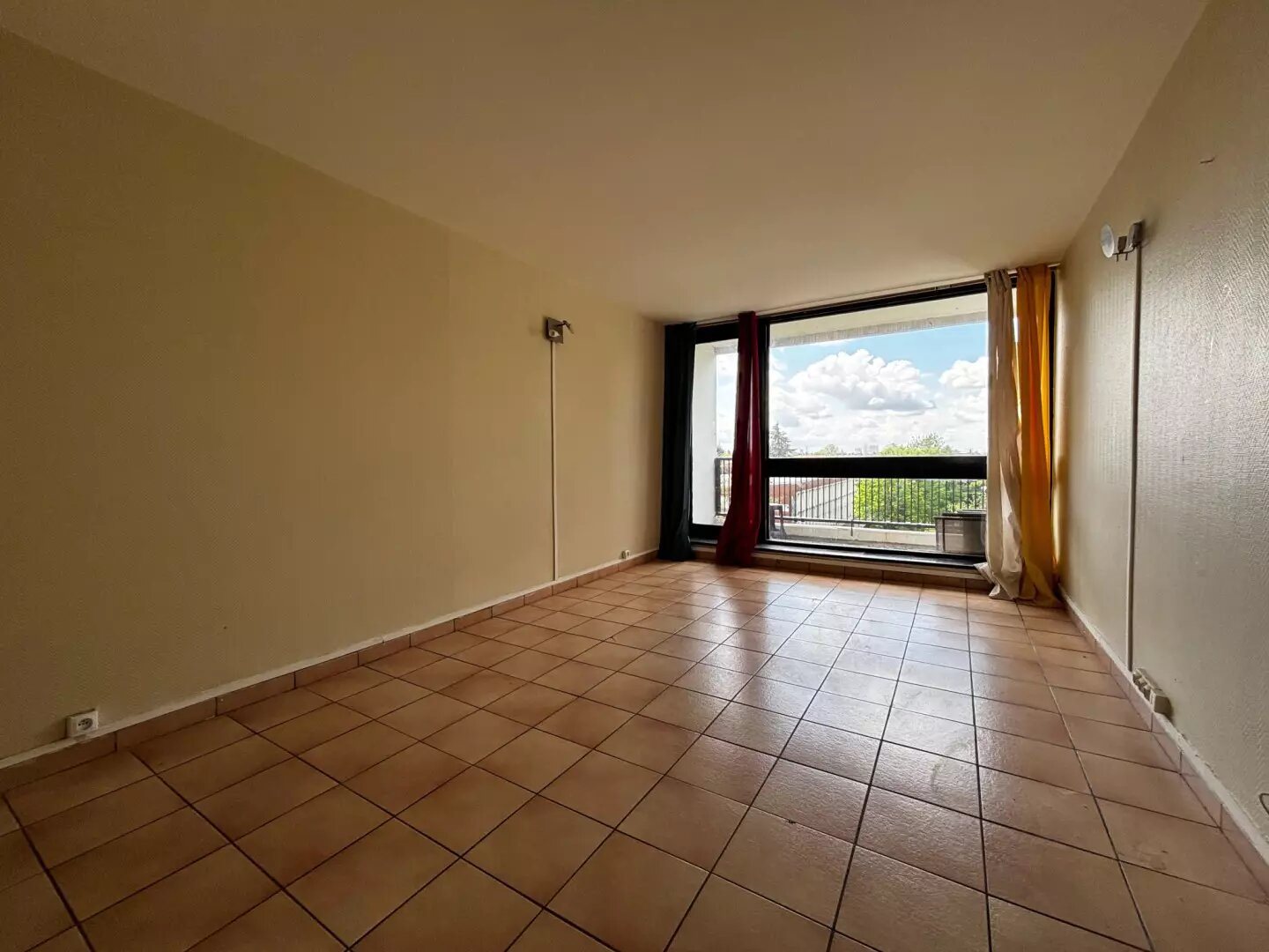 Appartement à vendre, 65m², Stains