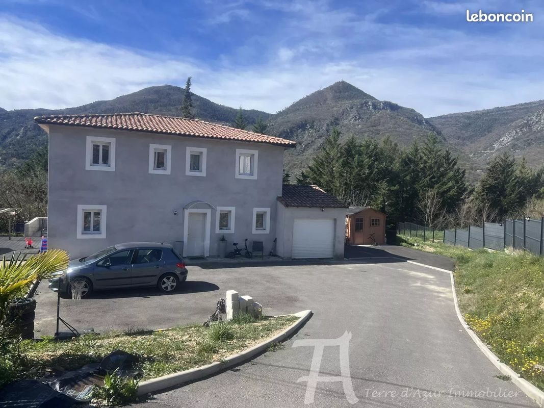 Maison à vendre, 134m², Sospel