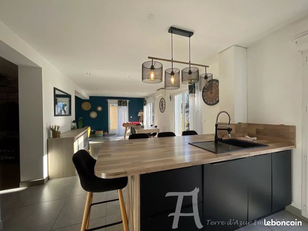 Maison à vendre, 134m², Sospel