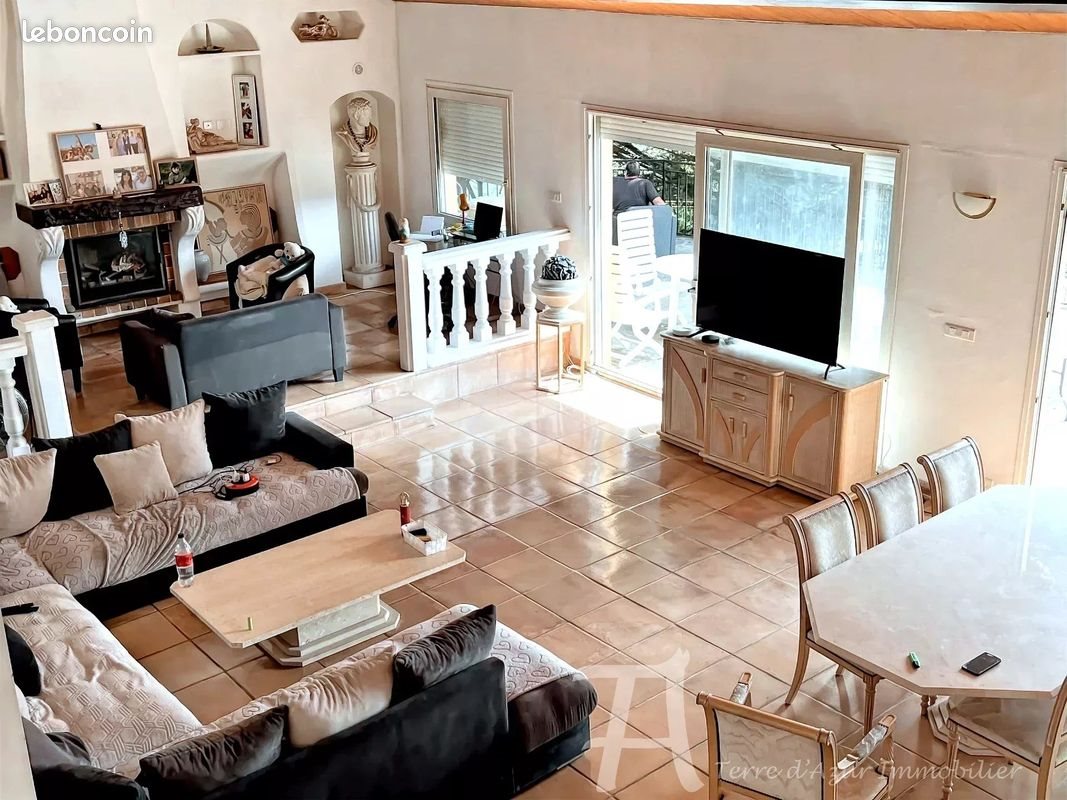 Maison à vendre, 265m², Sospel