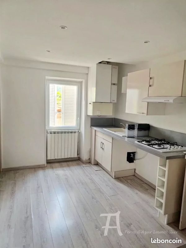Maison à vendre, 180m², Sospel