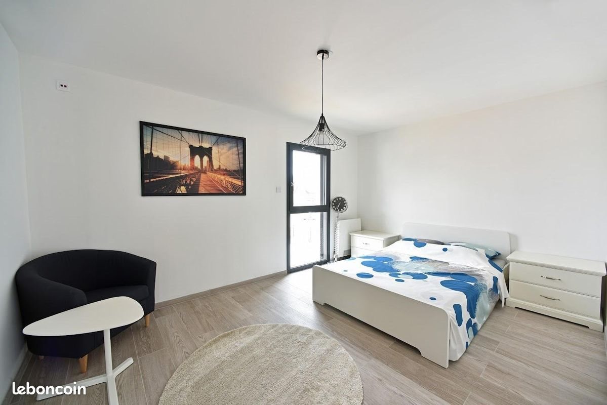 Maison à louer, 102m², Saint-Vit