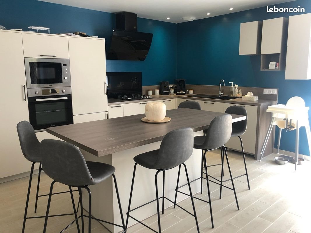 Maison à louer, 102m², Saint-Vit