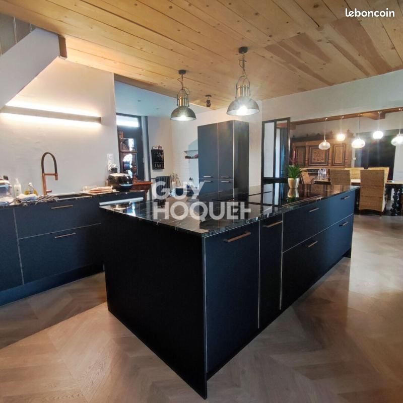 Maison à vendre, 262m², Soleymieux