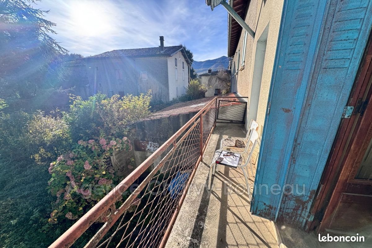 Maison à vendre, 98m², Oust