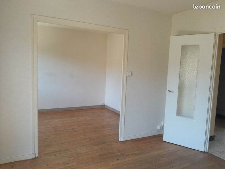 Appartement à louer, 69m², Andance