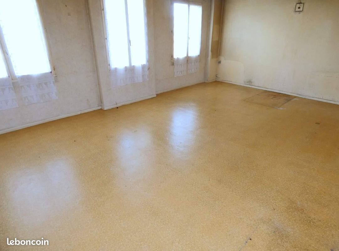 Maison à vendre, 140m², Saint-Germainmont