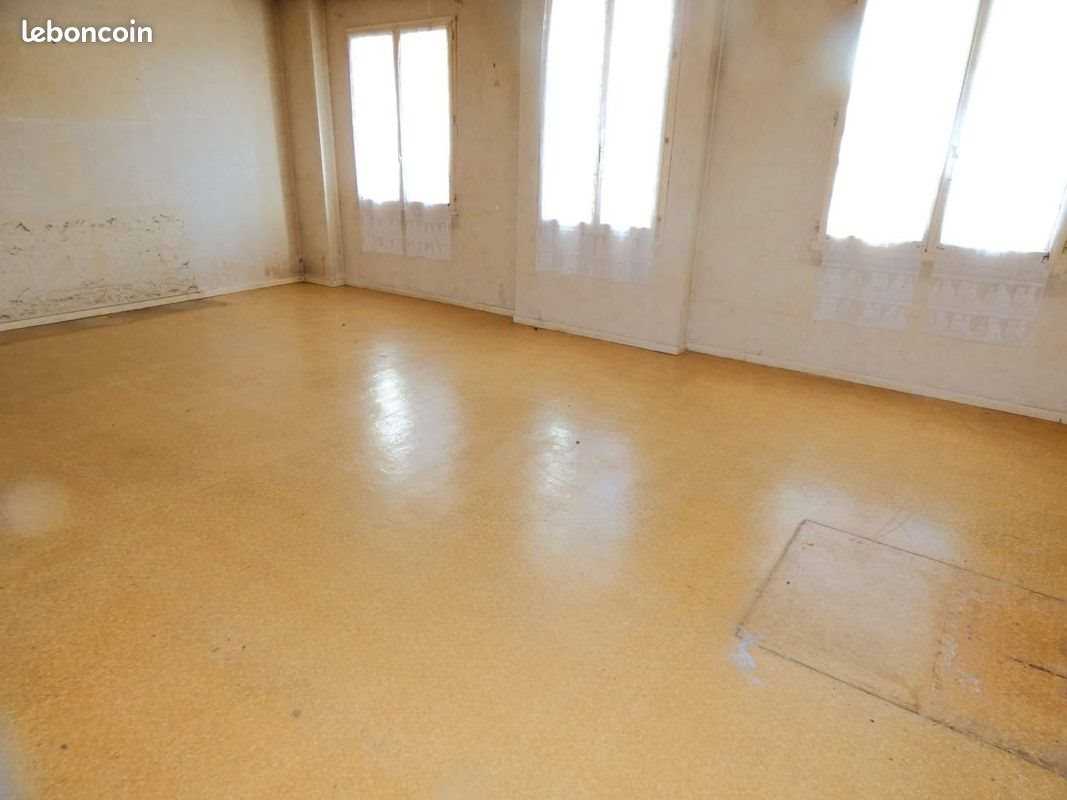 Maison à vendre, 140m², Saint-Germainmont