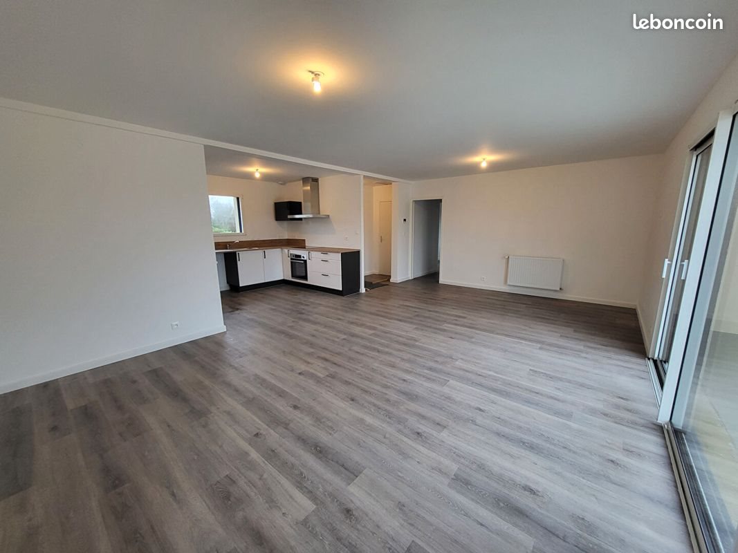 Maison à louer, 98m², Plouvien